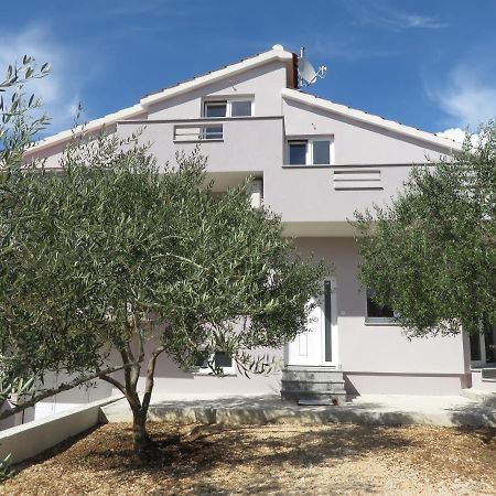 M&L Holliday Home Biograd Na Moru Exteriör bild