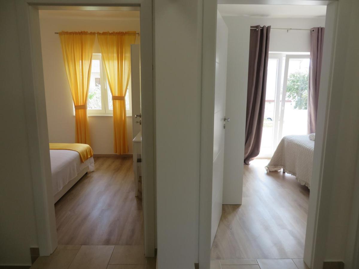 M&L Holliday Home Biograd Na Moru Exteriör bild