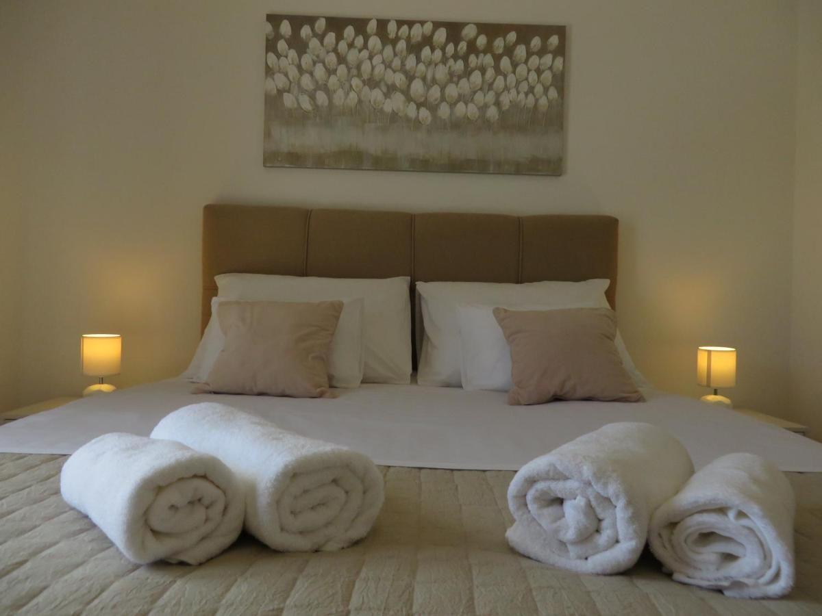 M&L Holliday Home Biograd Na Moru Exteriör bild