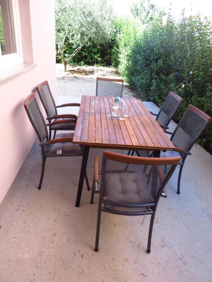 M&L Holliday Home Biograd Na Moru Exteriör bild