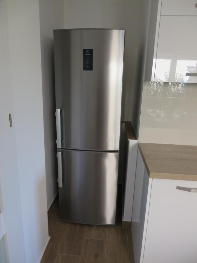 M&L Holliday Home Biograd Na Moru Exteriör bild