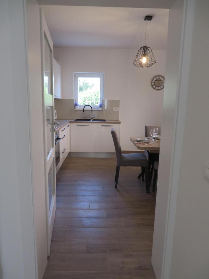M&L Holliday Home Biograd Na Moru Exteriör bild