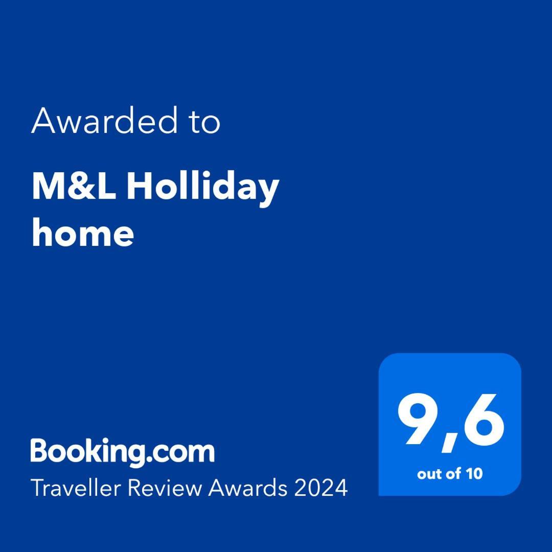 M&L Holliday Home Biograd Na Moru Exteriör bild